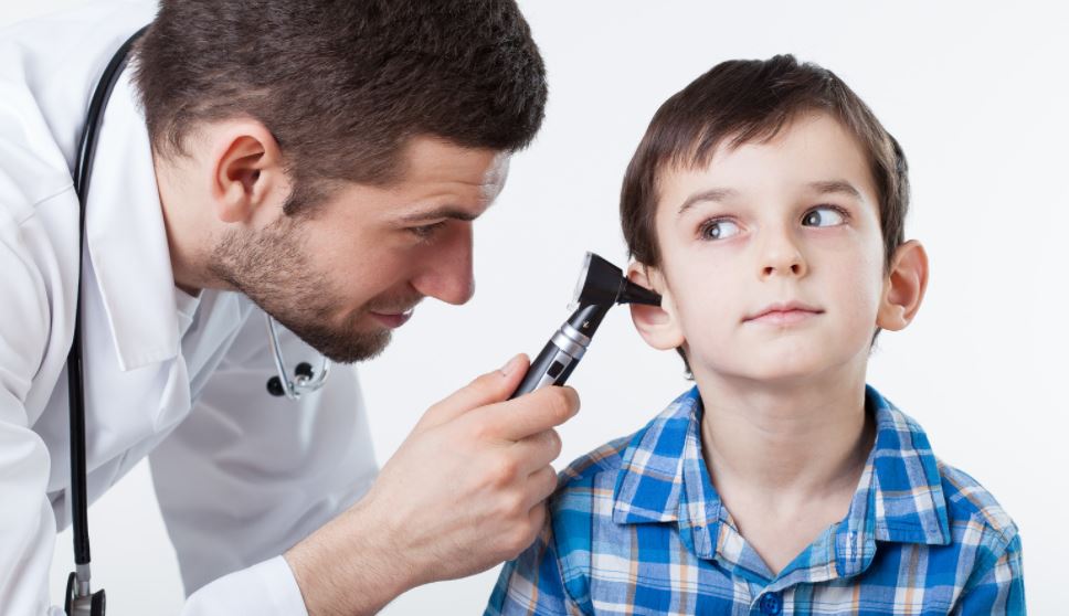 doctor examine ear